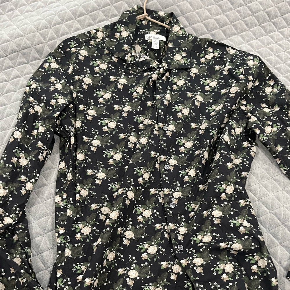 Bar III Mens button up Medium